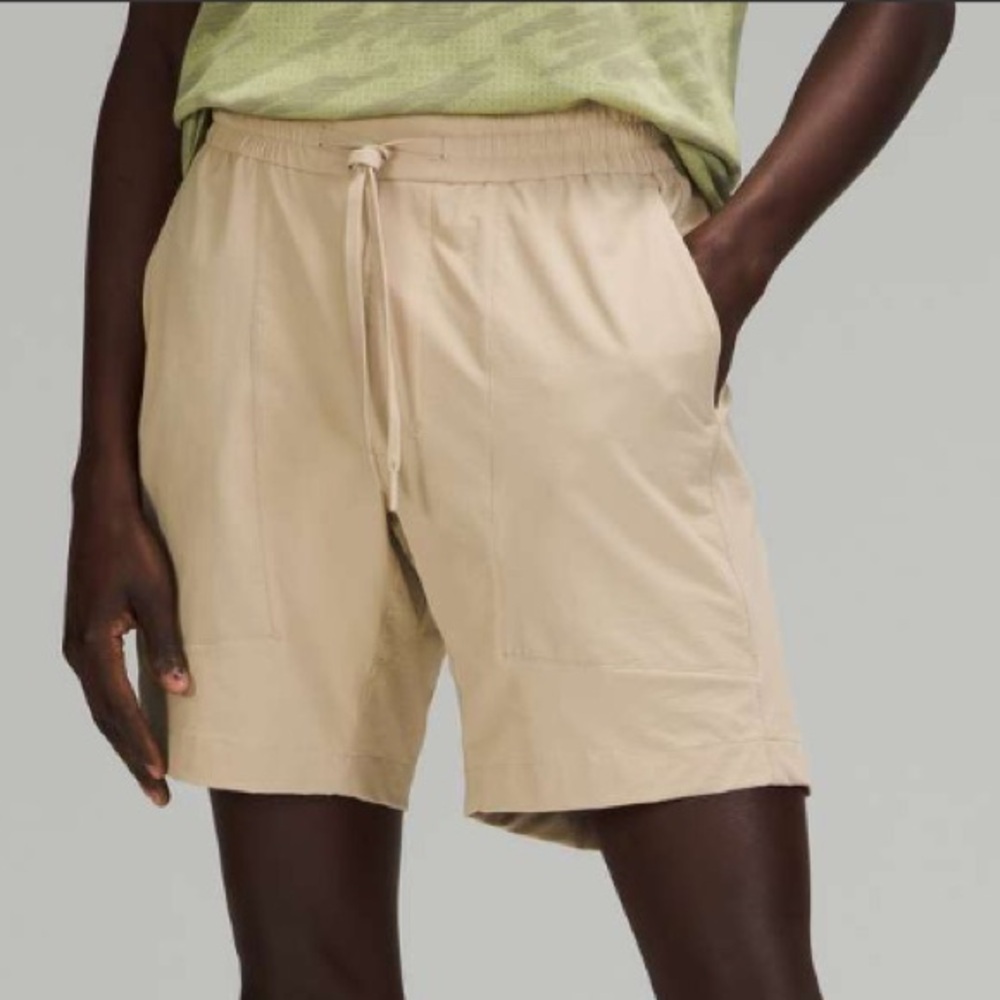 Lululemon Bowline Short 8" Stretch Ripstop Medium